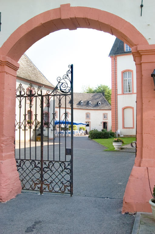 Hotel Burg Bollendorf Dış mekan fotoğraf